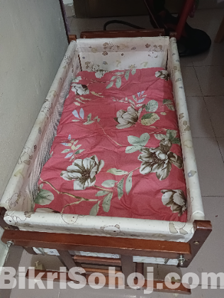 Wooden Cot Bed & Dolna